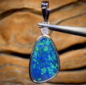 14k White Gold - Queensland Boulder Opal Doublet Pendant Bargain Classic
