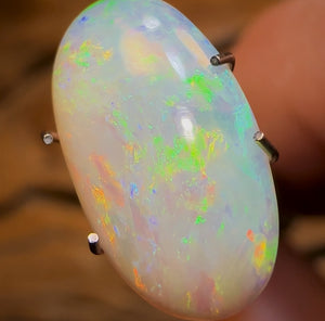 2.25cts - Lightning Ridge Crystal Opal