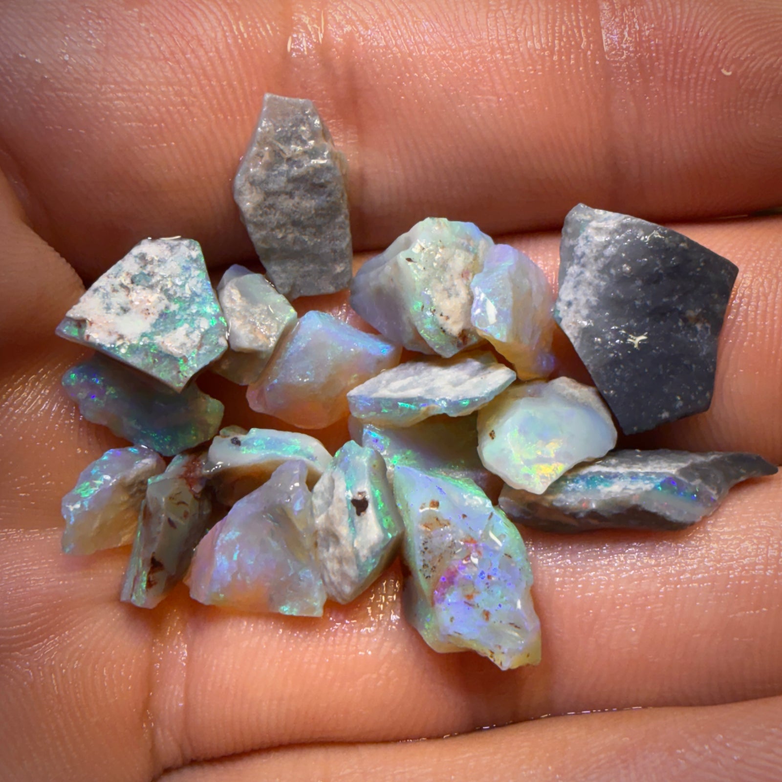 38cts - 20x Lightning Ridge Opal Rough Parcel