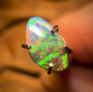 🔨 AUCTION 🔨 0.55cts - Queensland Boulder Seam Opal