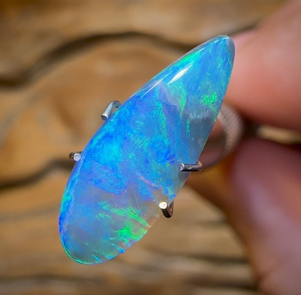 2.3cts - Lightning Ridge Semi Black Opal - Opal Whisperers