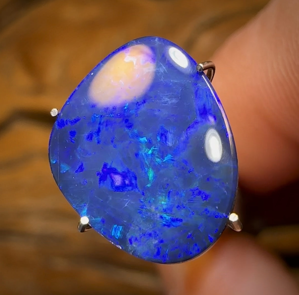 3.6cts - Australian Boulder Opal Doublet