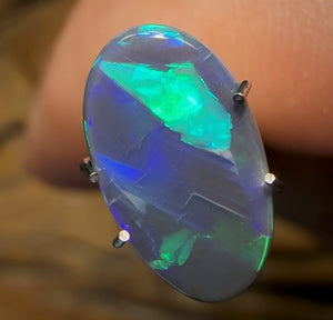 1.3cts - Solid Lightning Ridge Black Opal - Opal Whisperers