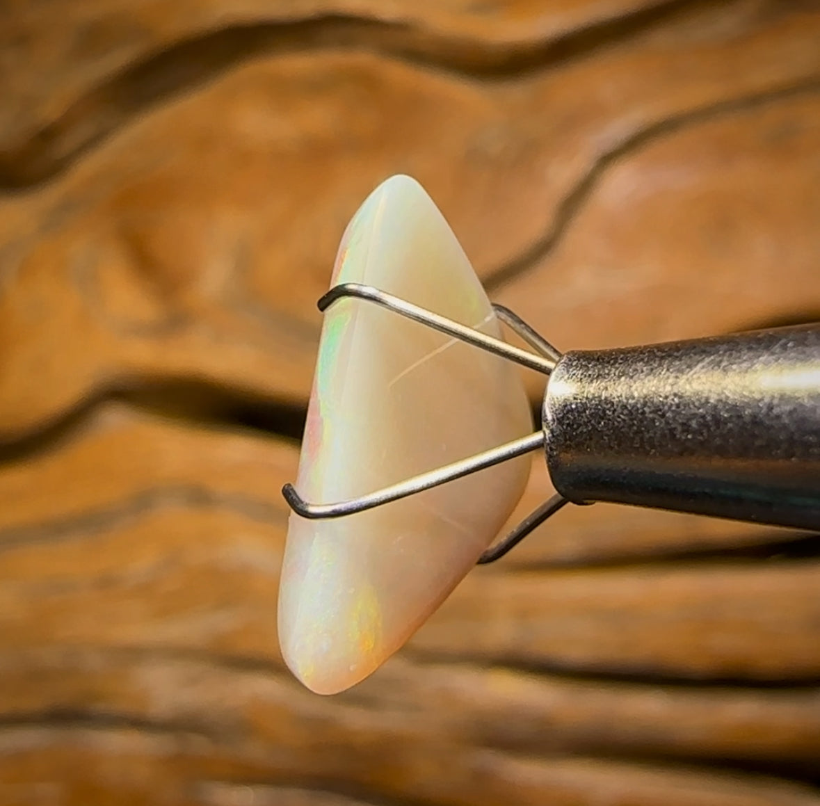 3.2cts - South Australian White Opal