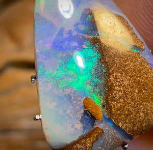 9.3cts - “Islands from above” Queensland Boulder Seam Opal