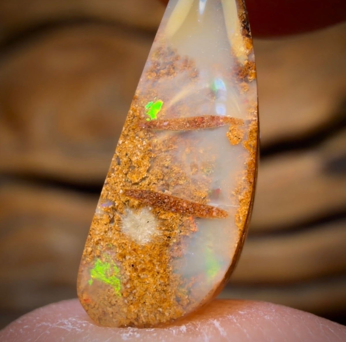 2.3cts - Solid Australian Boulder Pipe Opal