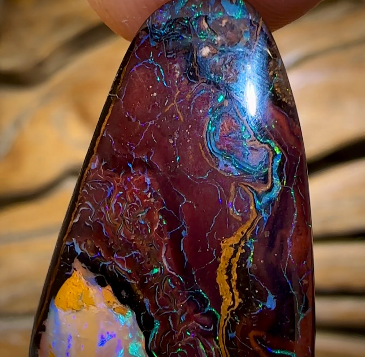 24.5cts - Tribal Queensland Boulder Opal from Koroit with Kernel