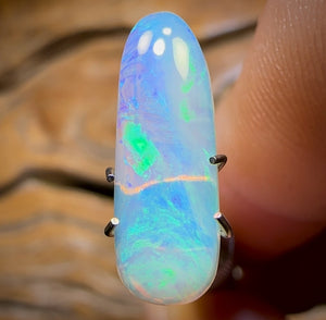 2.25cts - Lightning Ridge Crystal Opal