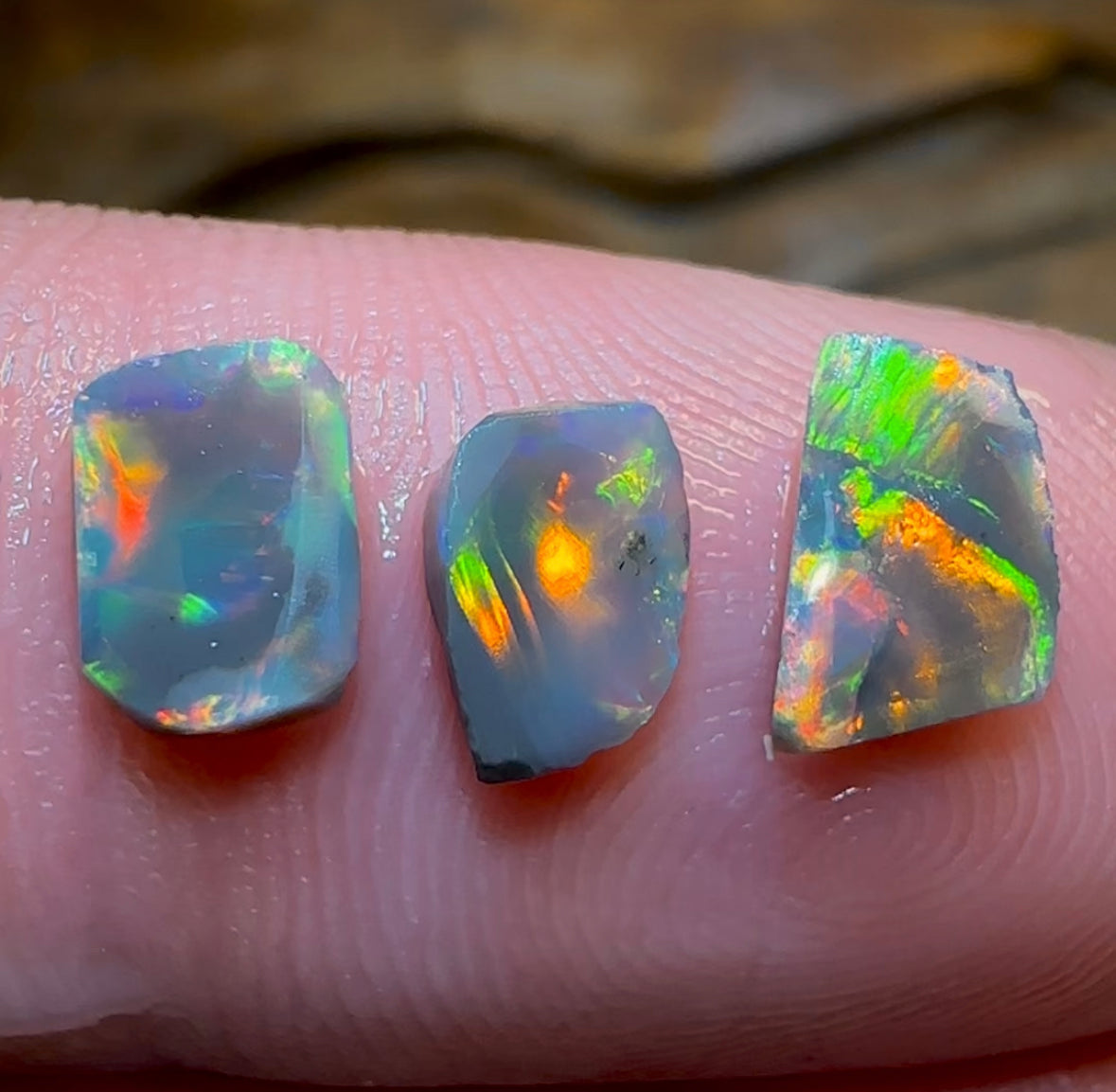 1.4cts - Top Top 3x Lightning Ridge Black Opal Rub Parcel Wonderful Color/Pattern Combo - Opal Whisperers
