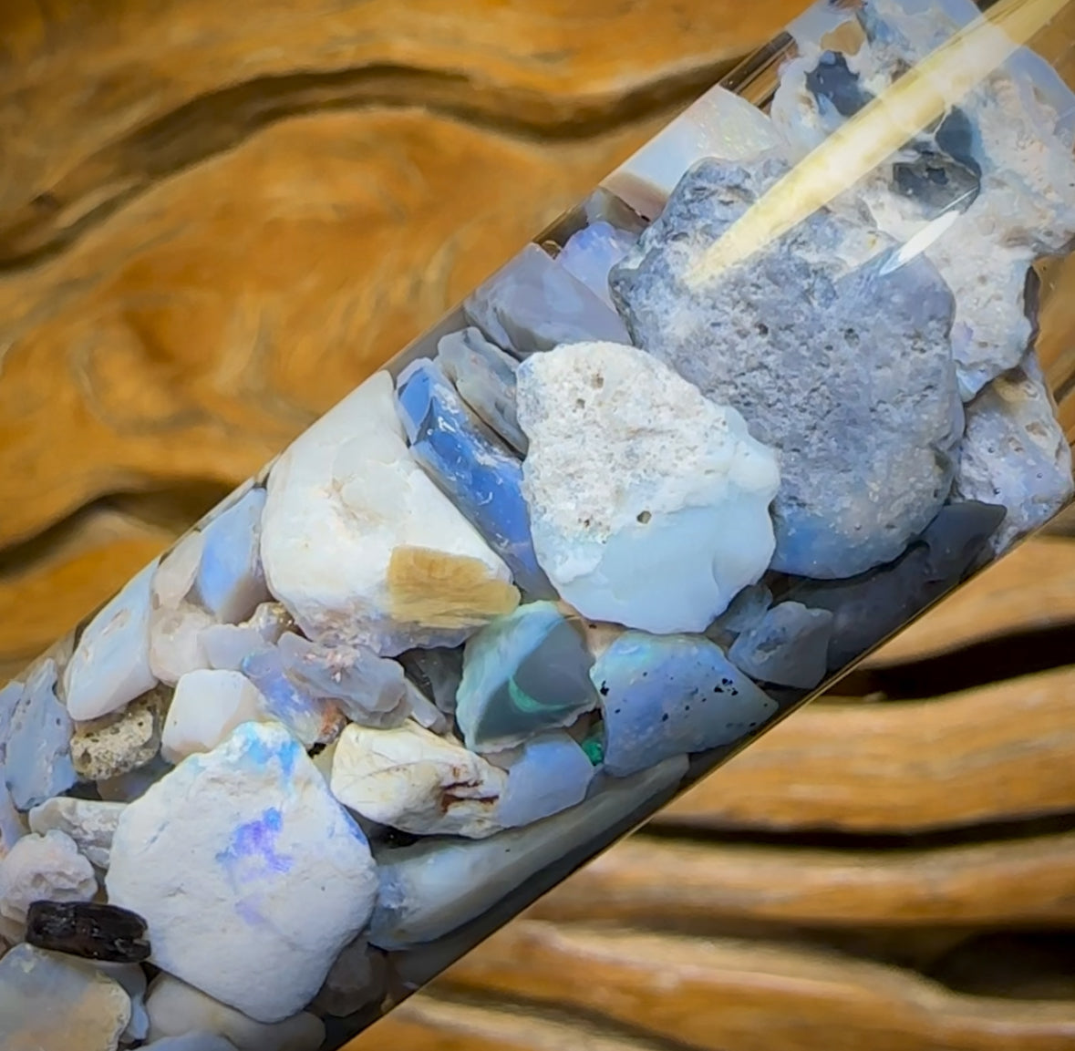 118cts - Vial of Lightning Ridge Opal