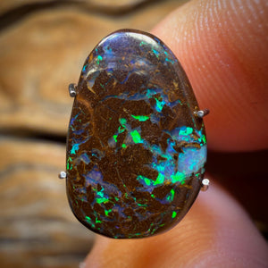 4.5cts - Bubble Band Opal from Winton