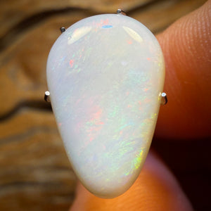4.7cts - South Australian White Opal from Coober Pedy
