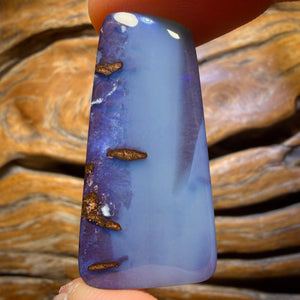 40.7cts - Queensland Boulder Seam Opal from Winton