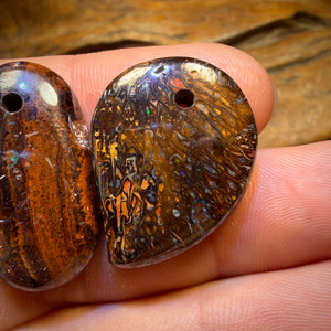 84,6ct – 3x gebohrte Queensland Boulder Opale. Günstiges Großhandelspaket