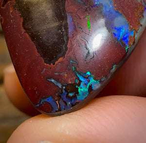 28.5cts - Australian Boulder Opal from Koroit