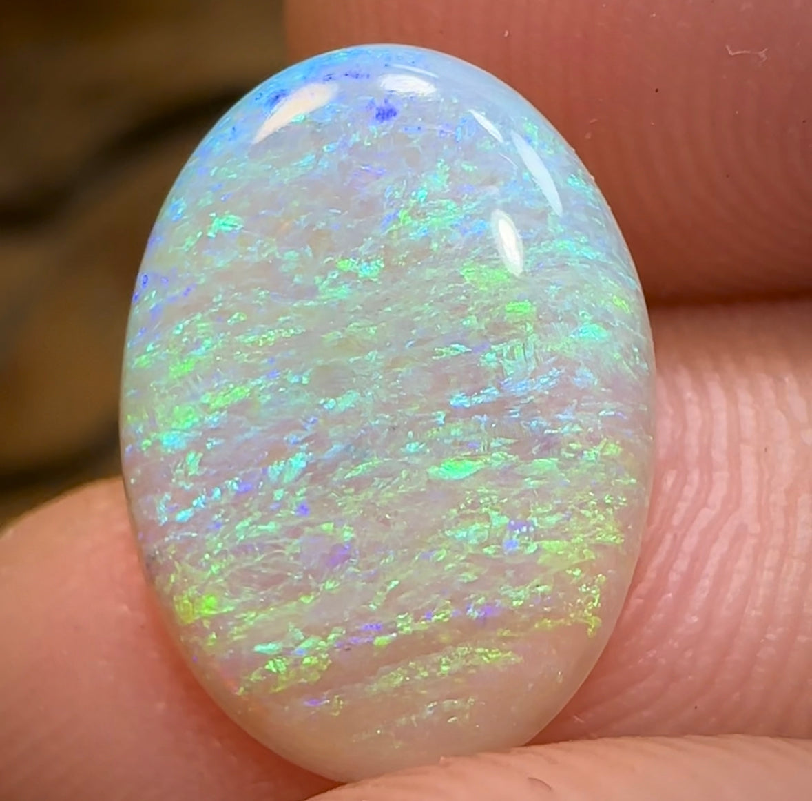 2.8cts - Lightning Ridge Crystal Opal - Opal Whisperers