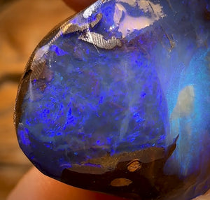 37.2cts - Queensland Boulder Seam Opal Rub