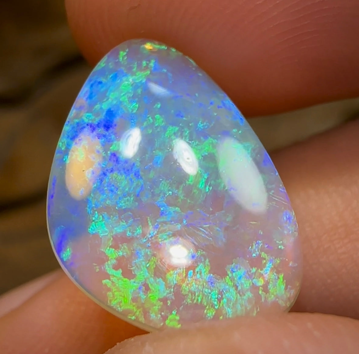 4.5cts - Lightning Ridge Beautiful Clean Crystal Opal - Opal Whisperers