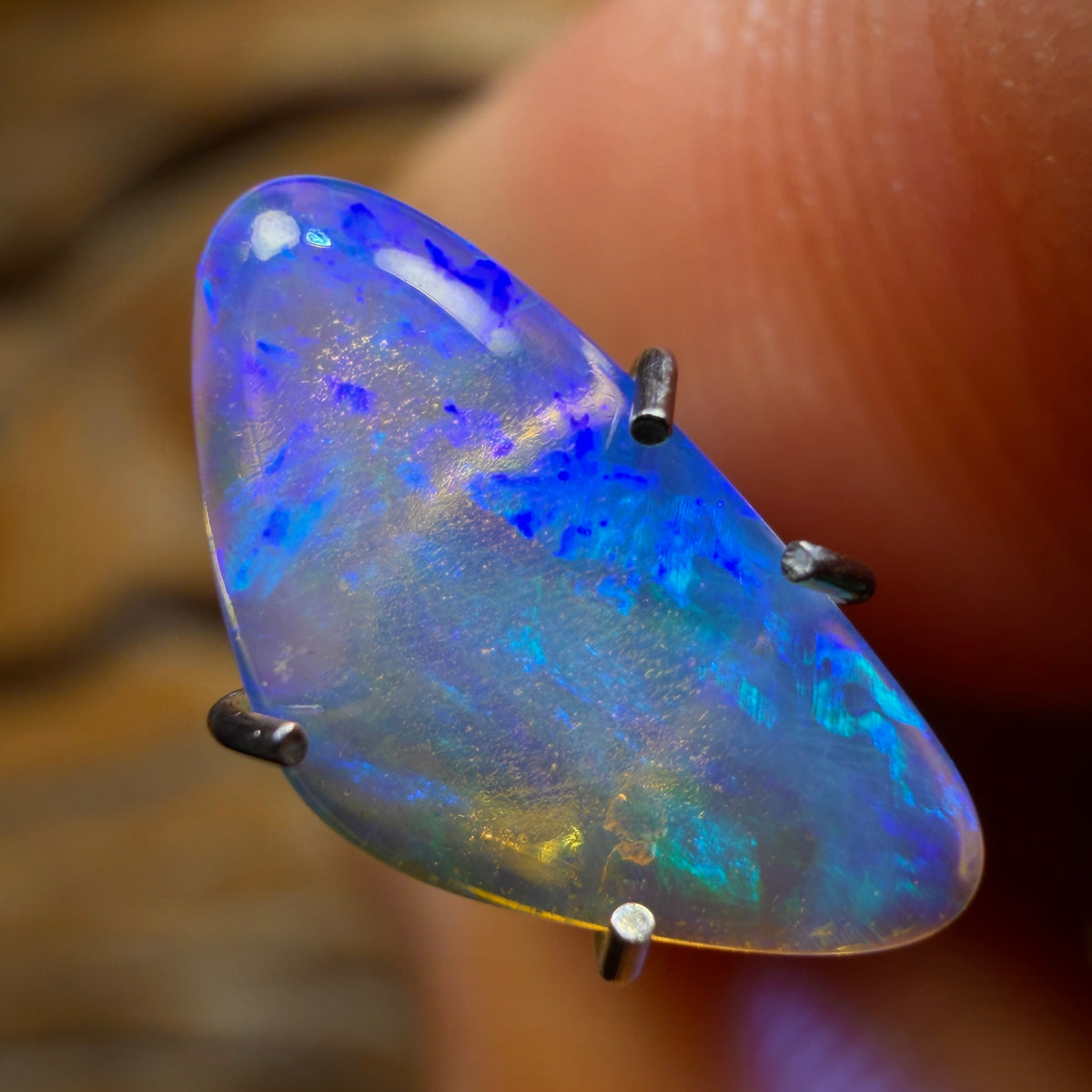 0.75cts - Solid Australian Boulder Pipe Crystal Opal