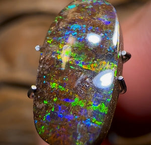 New price 50% Off RRP 🚨 3.5cts - Queensland Boulder Seam Opal from Winton