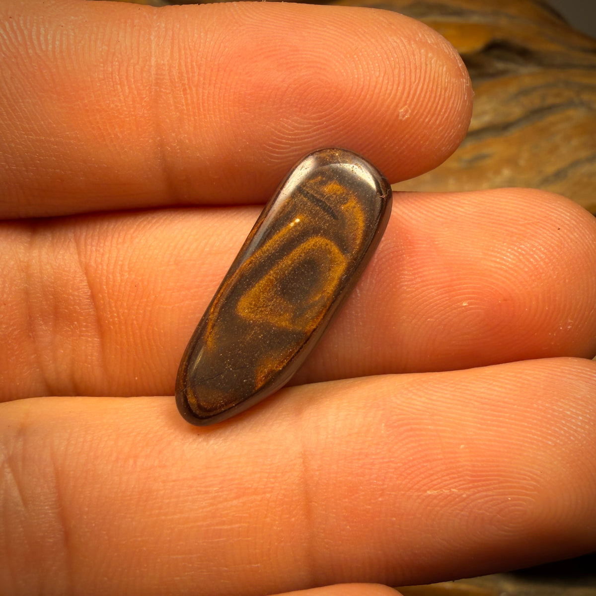 12.7cts - Ice Drift Queensland Boulder Seam Opal Picture Stone. Australian Opal