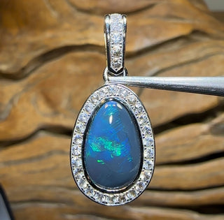 9k White Gold - Solid Lightning Ridge Black Opal Pendant Heritage Collection NEW PRICE