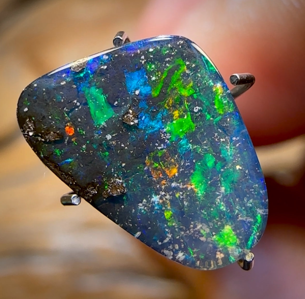 2.8cts - “Black Emerald” Queensland Boulder Black Seam Opal