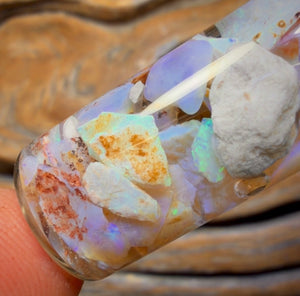 35,8 ct – Opalfläschchen aus Lightning Ridge