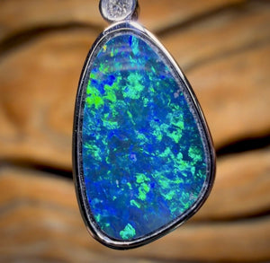 14k White Gold - Queensland Boulder Opal Doublet Pendant Bargain Classic