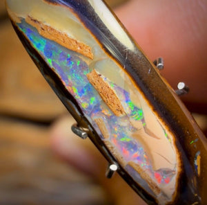 5,7 ct – Yowah-Nuss-Opal. Australischer Boulder-Opal.