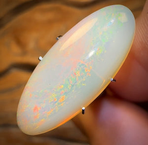 7.4cts - South Australian Crystal Opal. Half Price Bargain