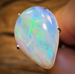 2.35cts - South Australian Crystal Opal