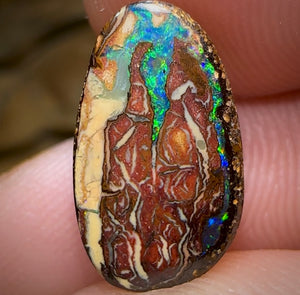 6.2cts - Australian Boulder Opal. Tribal Pattern