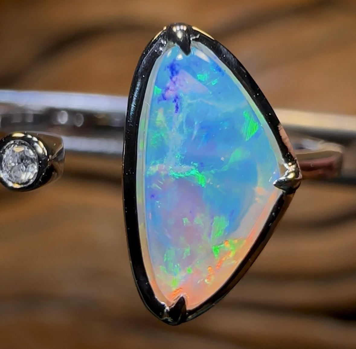 14k White Gold - Solid South Australian Crystal Opal Ring - Opal Whisperers