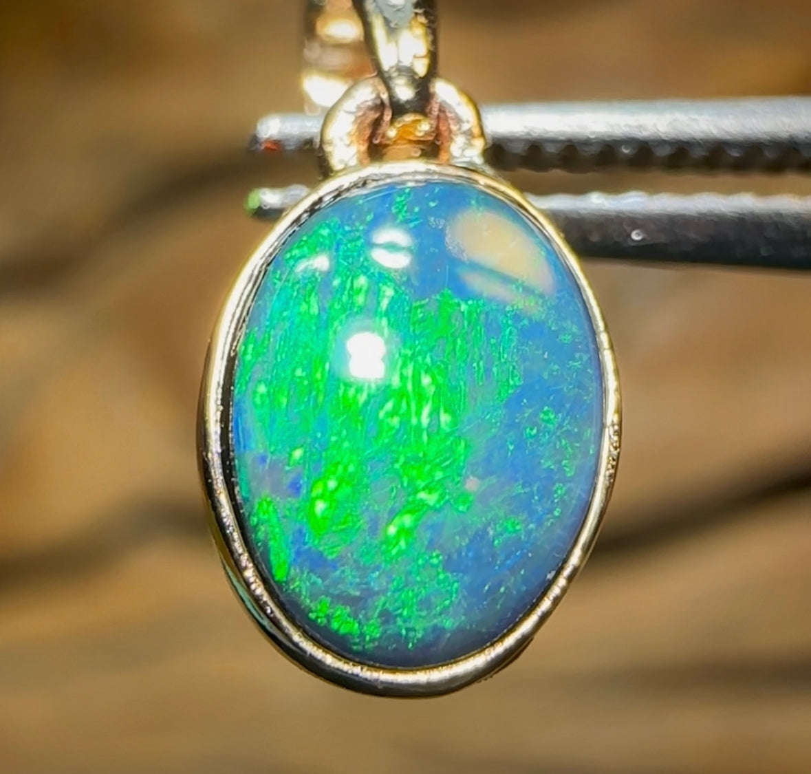 9k Gold - Queensland Boulder Doublet Opal Pendant - Opal Whisperers