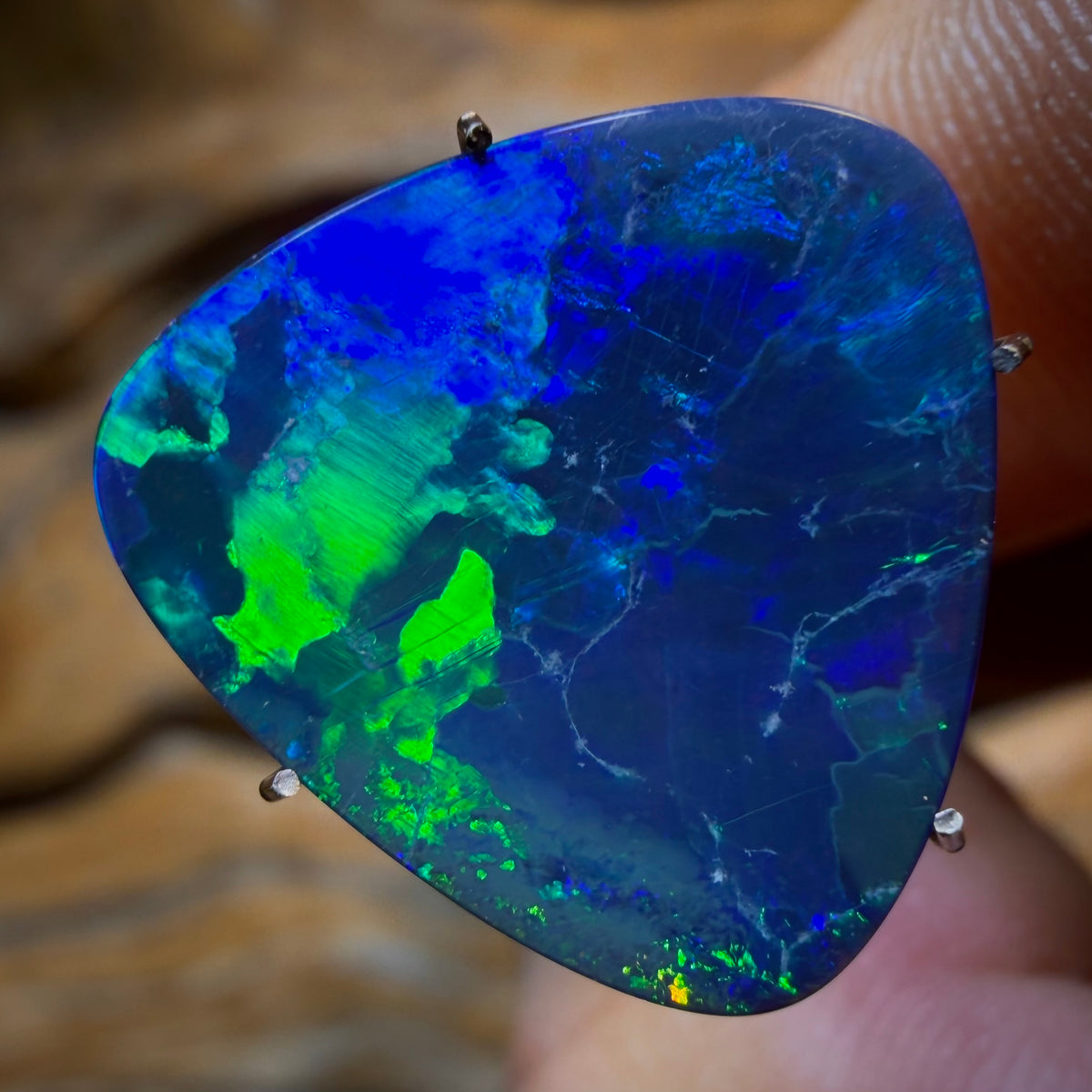 5.4cts - Australian Boulder Opal Doublet