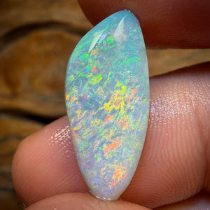 5.5cts - Lightning Ridge Opal Rub