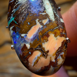 8.7cts - Tribal Yowah Nut Opal. Australian Opal