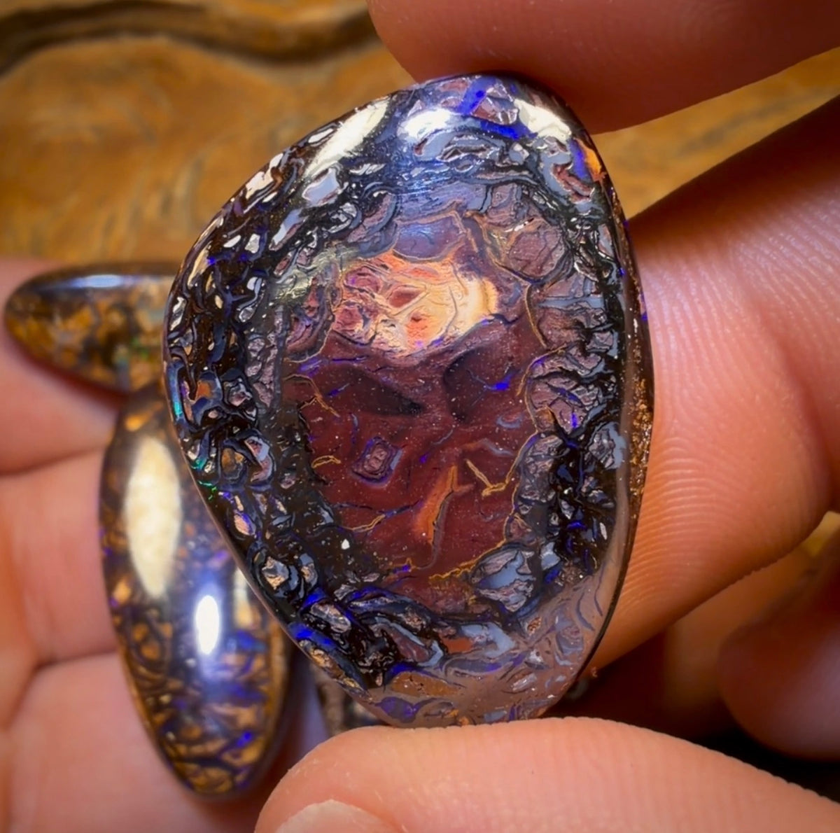 🔒 200.7cts - 5x Australian Tribal Boulder Opal’s. Wholesale Dealers Parcel