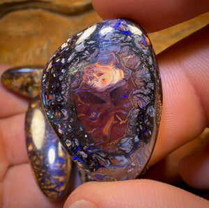 🔒 200.7cts - 5x Australian Tribal Boulder Opal’s. Wholesale Dealers Parcel