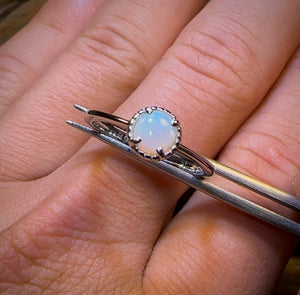 Auction Fall-Through = Your Gain! 🔥 Now More Than 50% Off RRP 🚨 Sterling Silver - South Australian Crystal Opal Ring