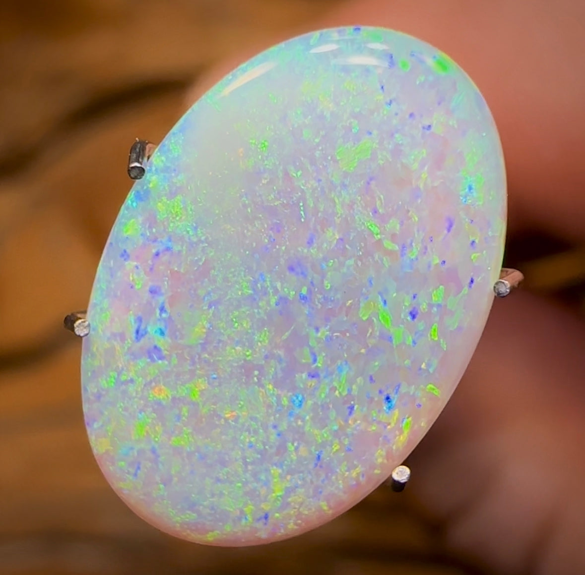 3cts - Lightning Ridge Light Opal. Gem Quality - Opal Whisperers