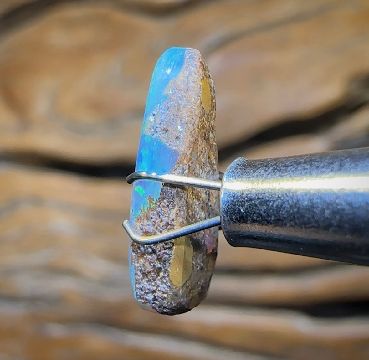 2.1cts - Solid Australian Boulder Pipe Opal Scandinavian AKA Ice Blue