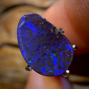 2.3cts - Queensland Boulder Seam Opal