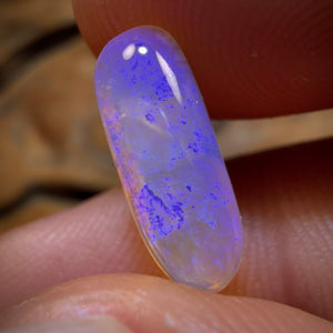 🔨 AUCTION 🔨 2cts - Purple Solid Australian Boulder Pipe Crystal Opal