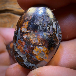 🔒 160.3cts - 5x Australian Tribal Boulder Opal’s. Wholesale Dealers Parcel