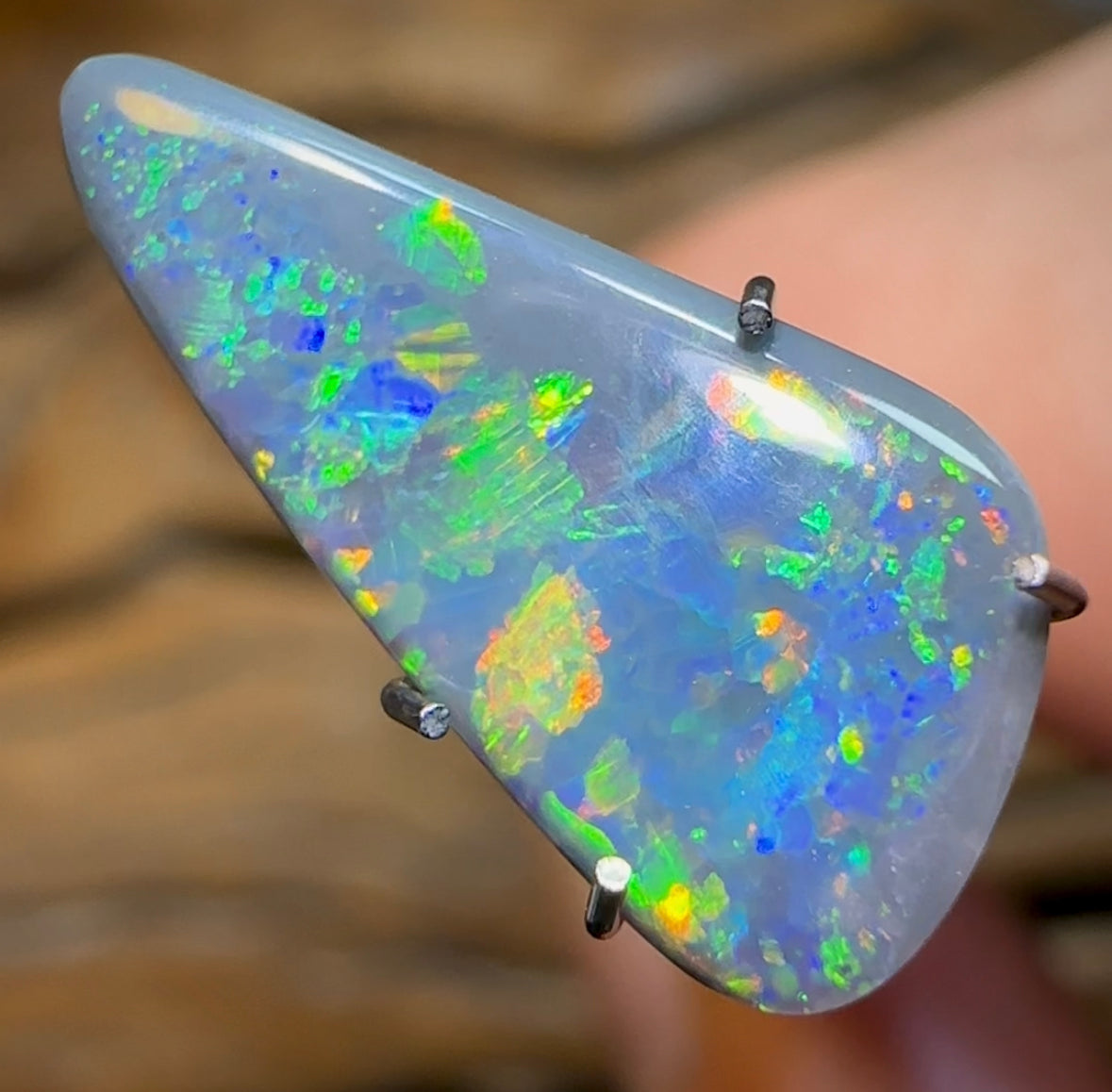 1.4cts - Lightning Ridge Black Opal Bargain - Opal Whisperers