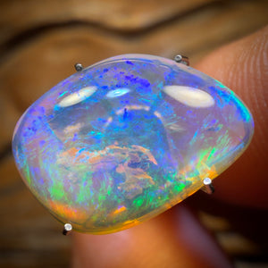 3.9cts - Gem Lightning Ridge Crystal Opal