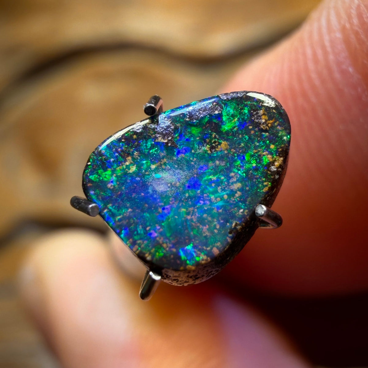 Half Price Card! 1.2cts - Australian Boulder Seam Opal