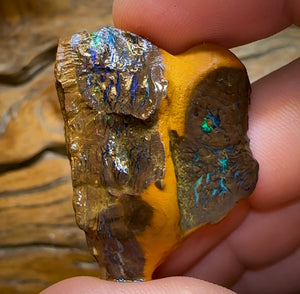 90cts - Australian Boulder Opal Rub